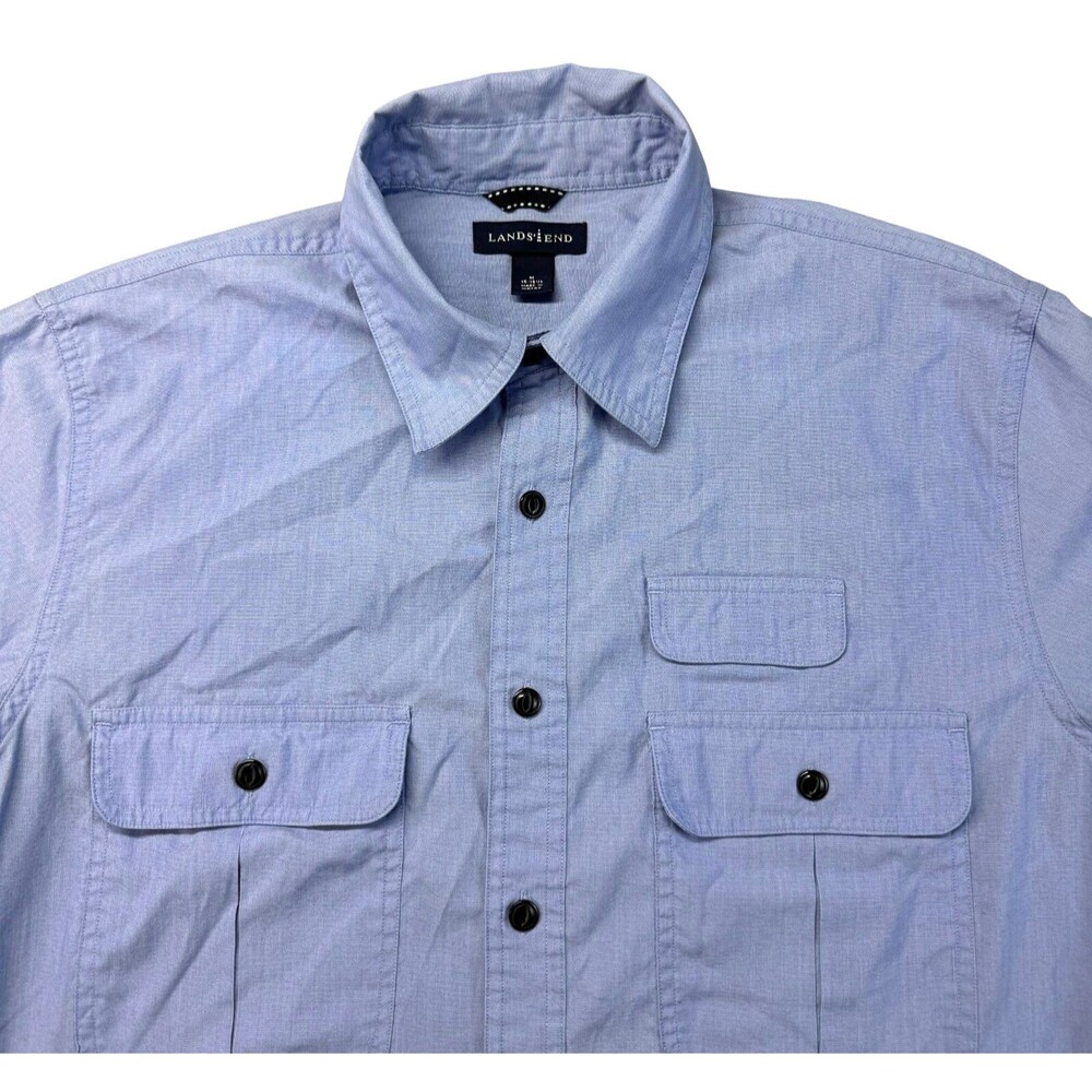 Lands End Shirt Men's Medium 15-15.5 Blue Short Sleeve Button Up Pockets Outdoor